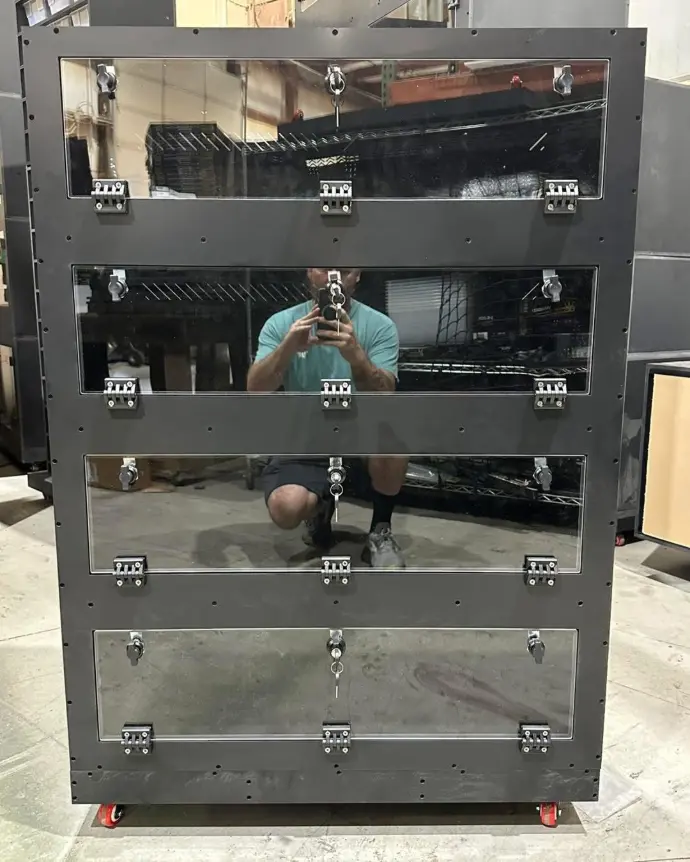 36x18x12 4 Unit Condo